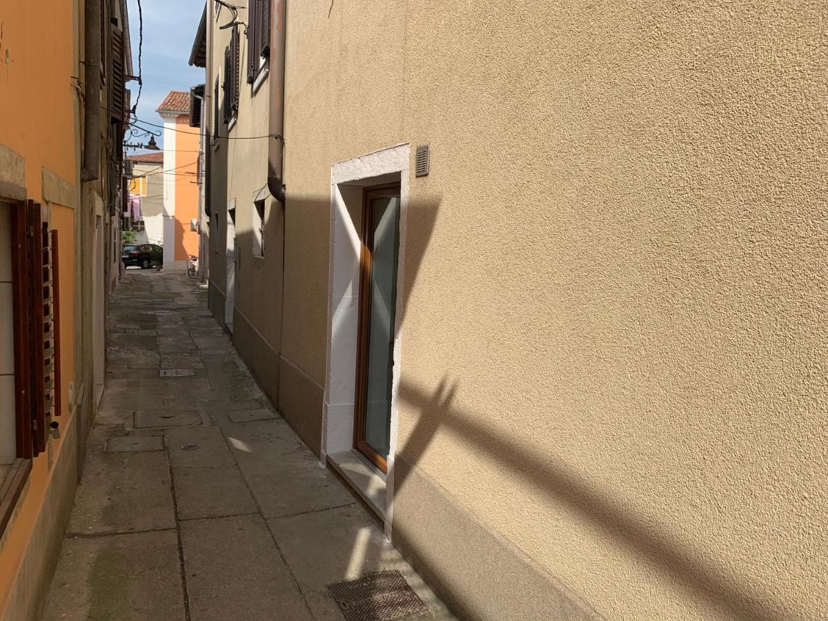 Apartment Old Town Izola Exterior photo